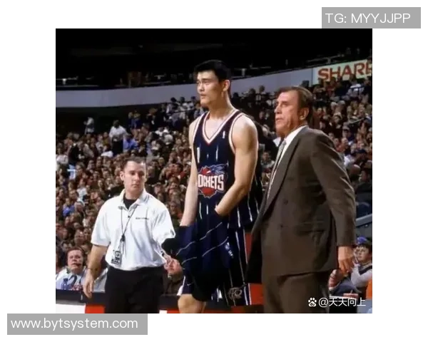 姚明在篮球场上的攻击范围分析与战术应用探讨