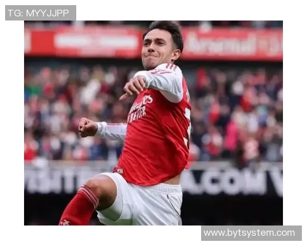 欧联杯阿森纳大胜里昂五球狂潮补时进球点燃全场激情