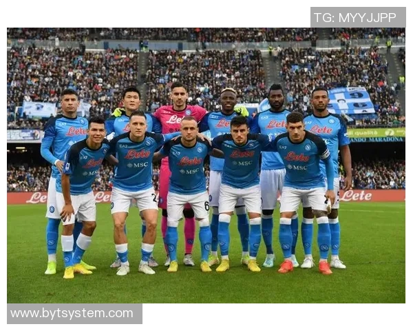 意甲焦点战那不勒斯与AC米兰握手言和争议判罚引发热议 意甲焦点战那不勒斯与AC米兰握手言和争议判罚引发热议